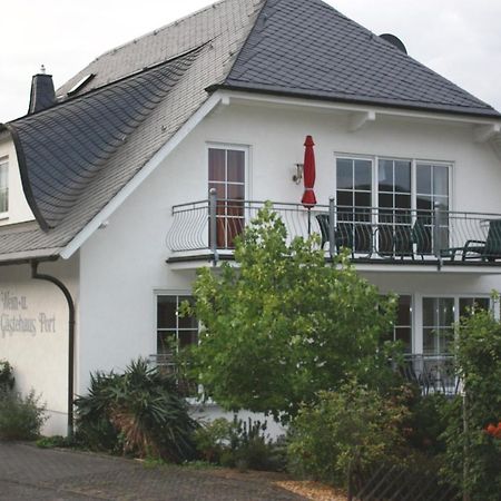 Апартаменты Ferienweingut Port Бернкастель-Кюс Экстерьер фото